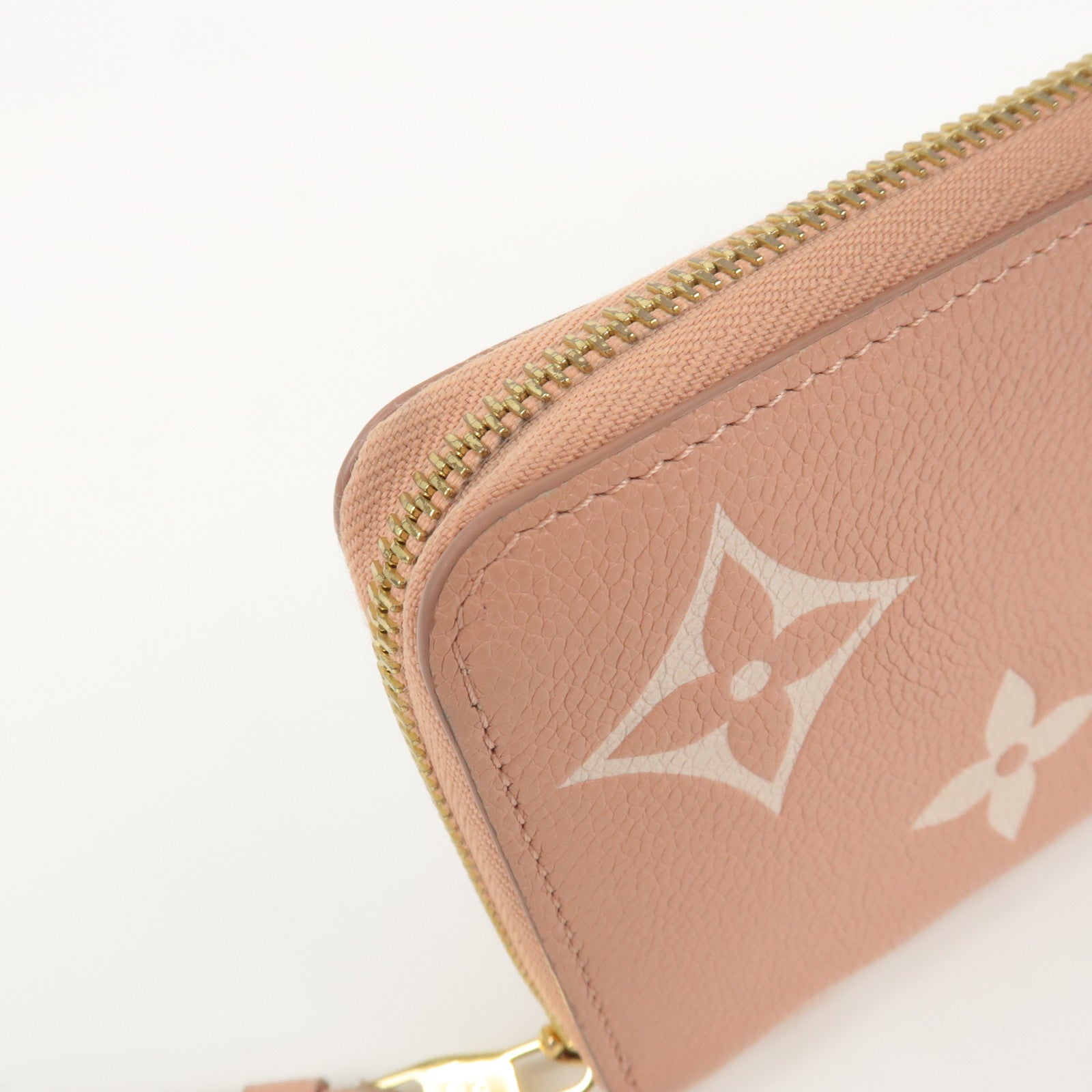 LO-LV bags 3924