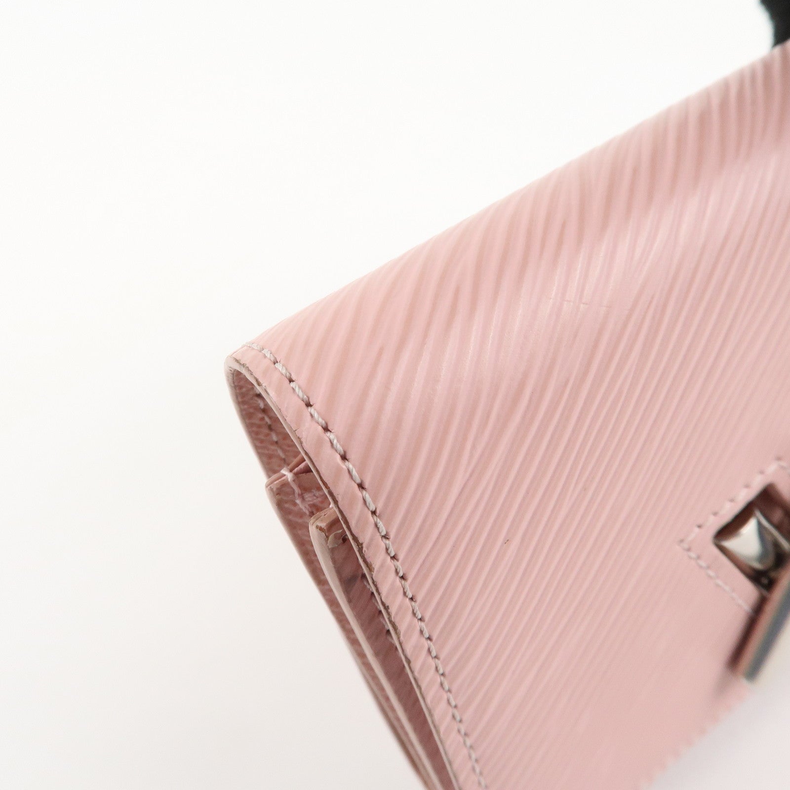 LO-LV bags 3803