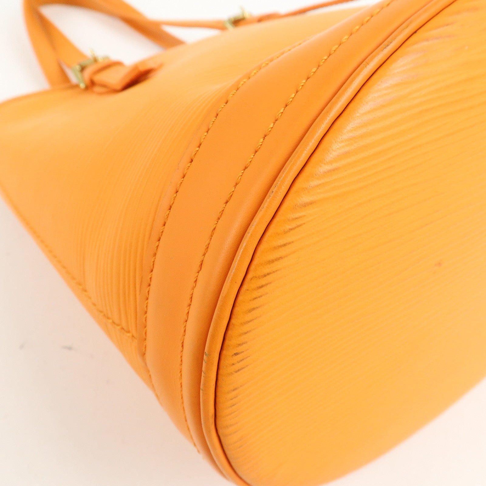 LO-LV bags 3953
