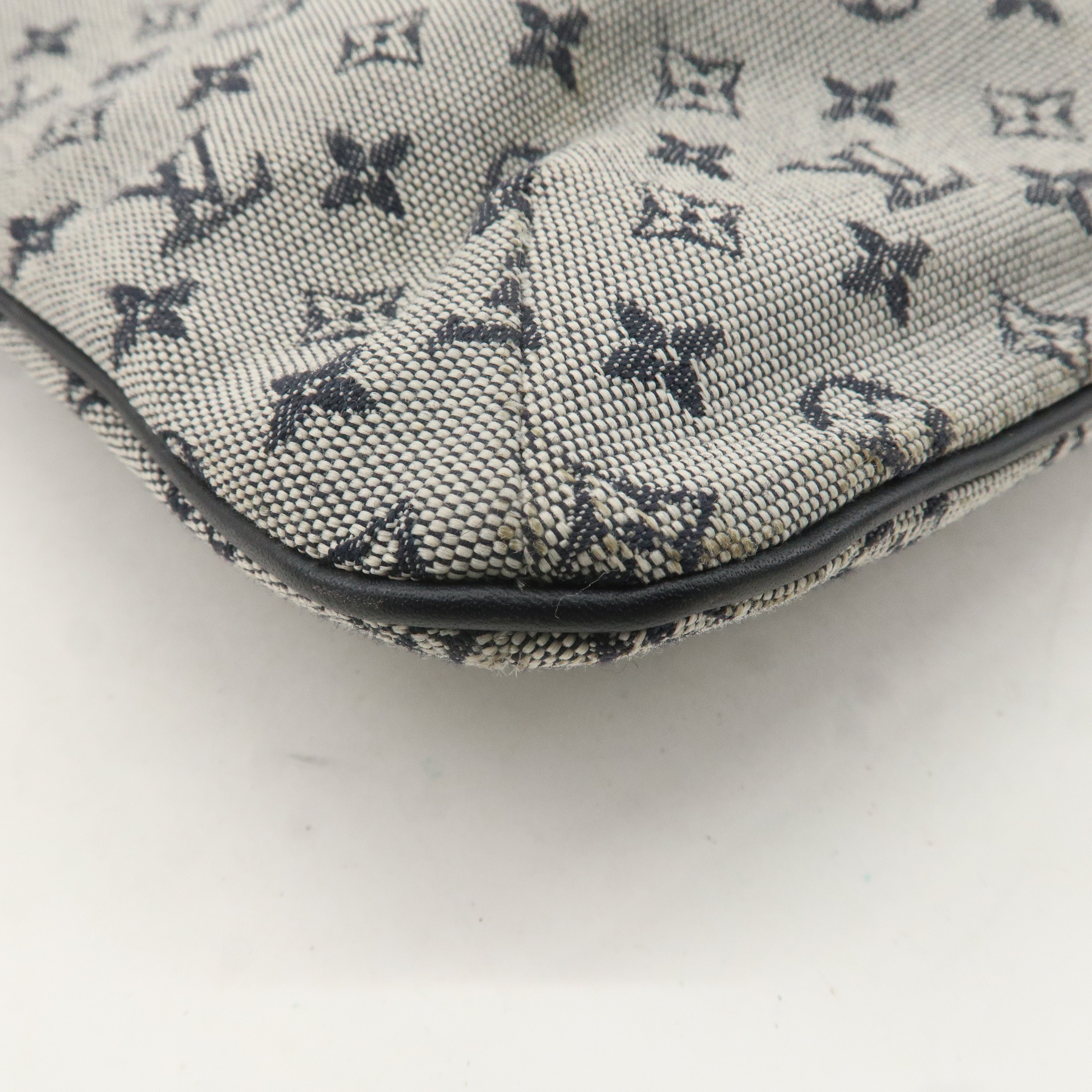 LO-LV bags 4128