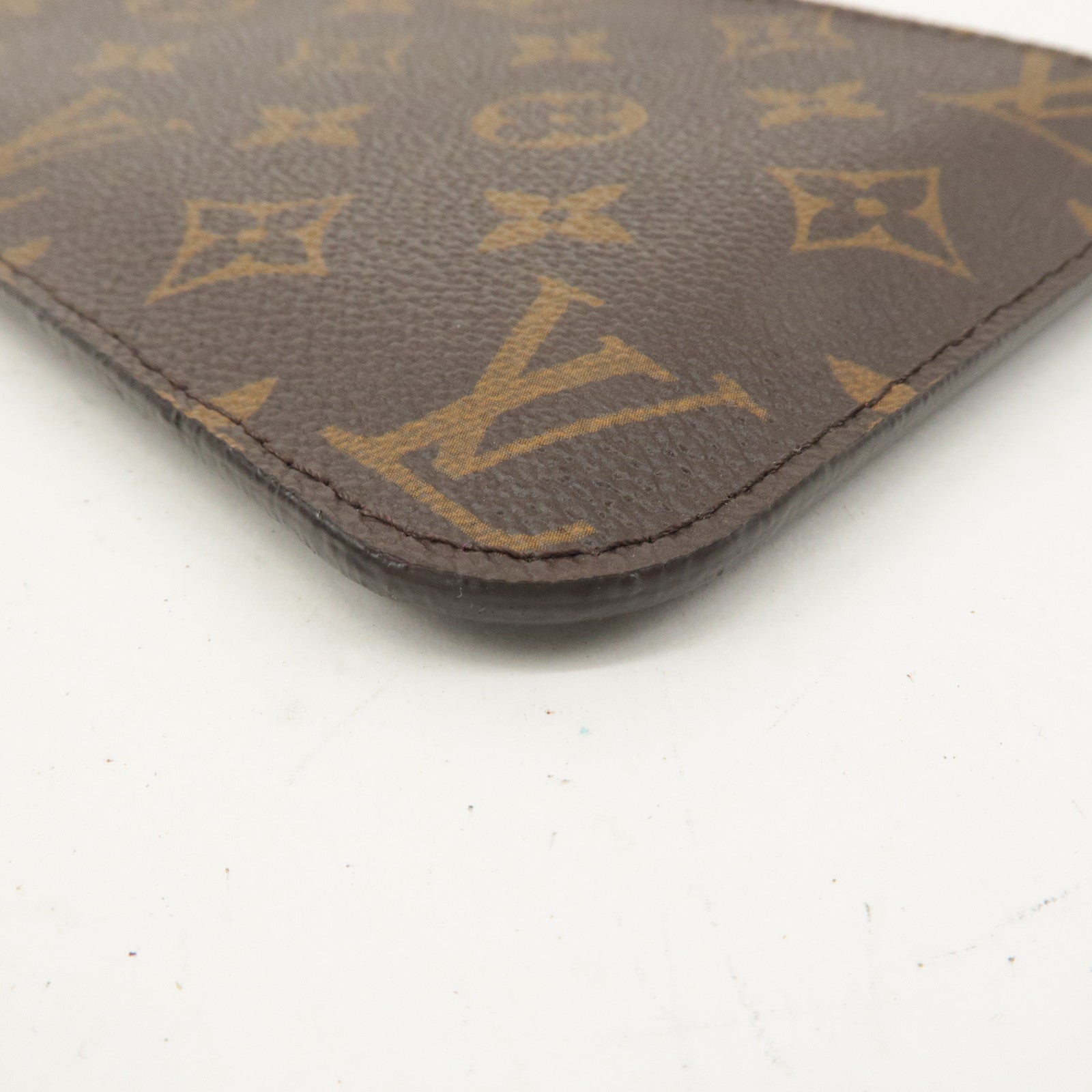 LO-LV bags 4075