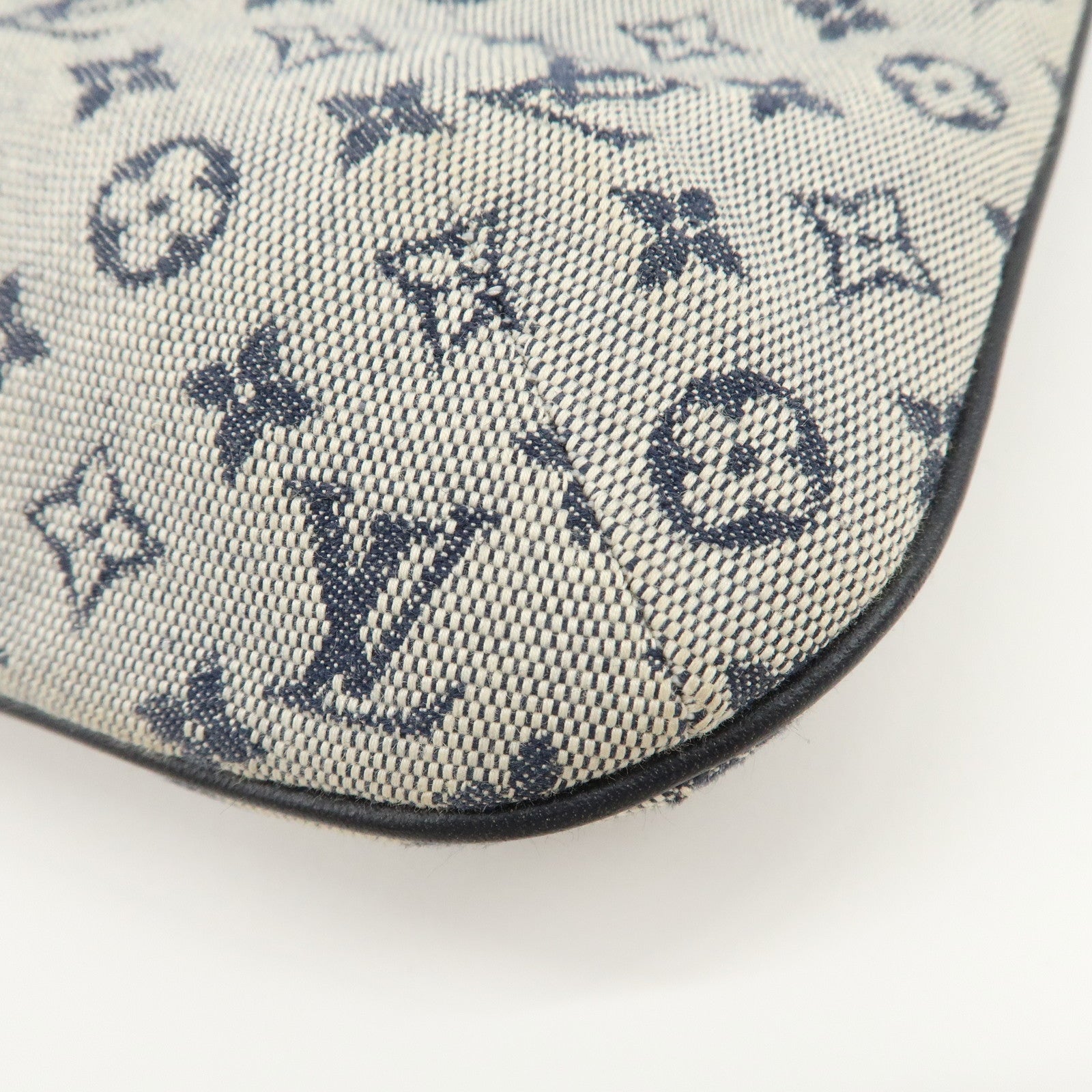 LO-LV bags 3978