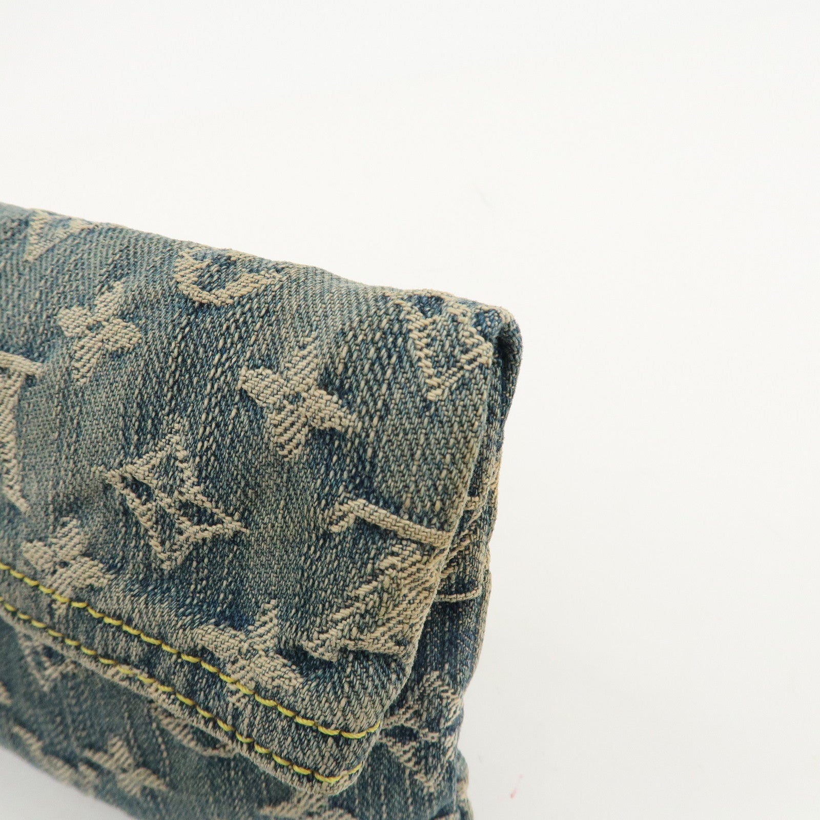 LO-LV bags 3934