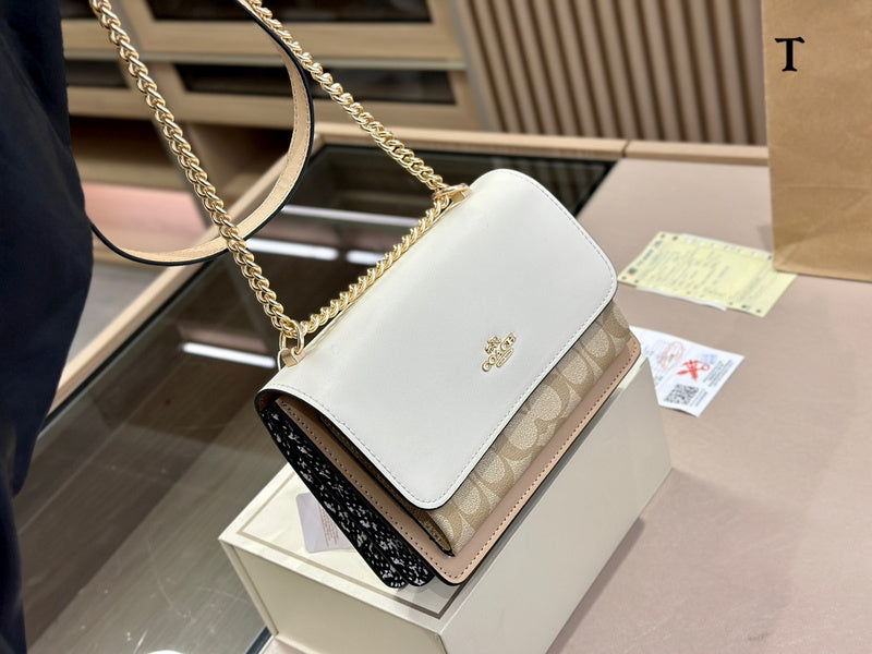 LO - CCH Bags - 032
