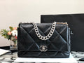 CHL -  19 Maxi Handbag Black For Women 14in/36LO