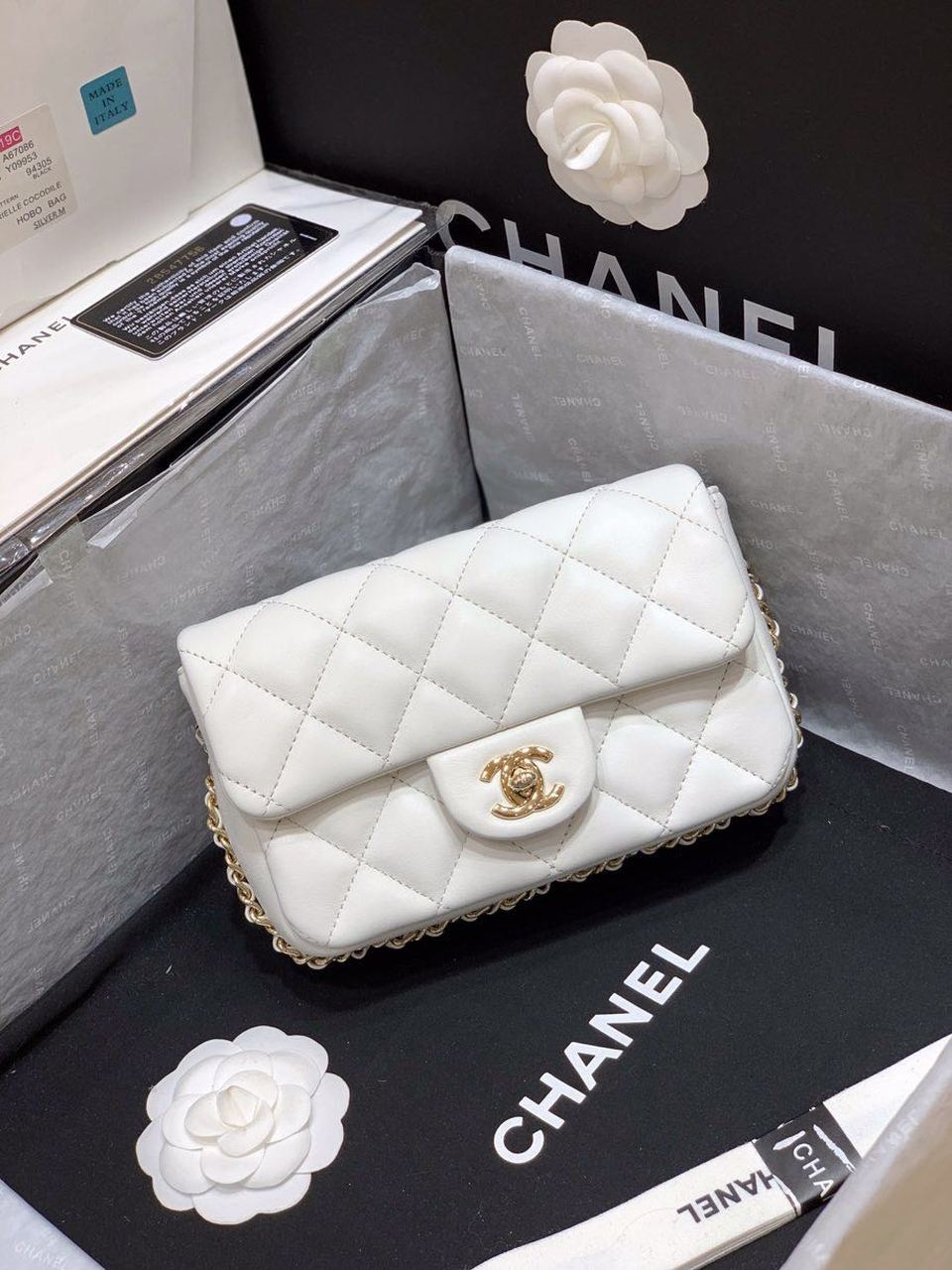 CHL - Small Pearl Logo Strap Flap Bag White For Women Handbags, Shoulder And Crossbody Bags 7in/18LO AS1436