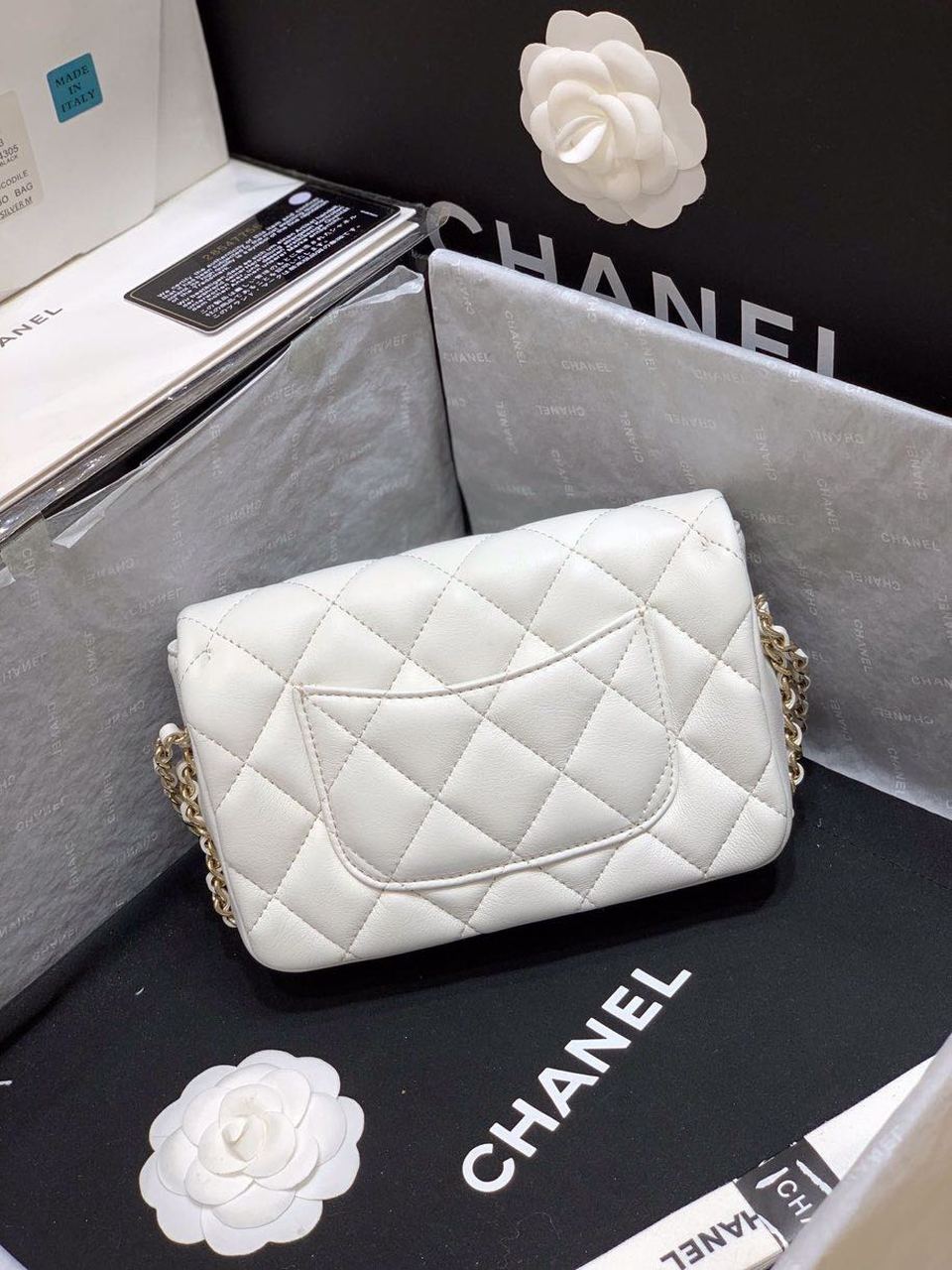 CHL - Small Pearl Logo Strap Flap Bag White For Women Handbags, Shoulder And Crossbody Bags 7in/18LO AS1436