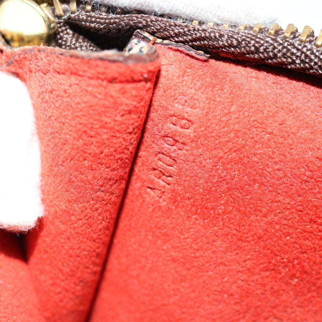 LO-LV bags 1015
