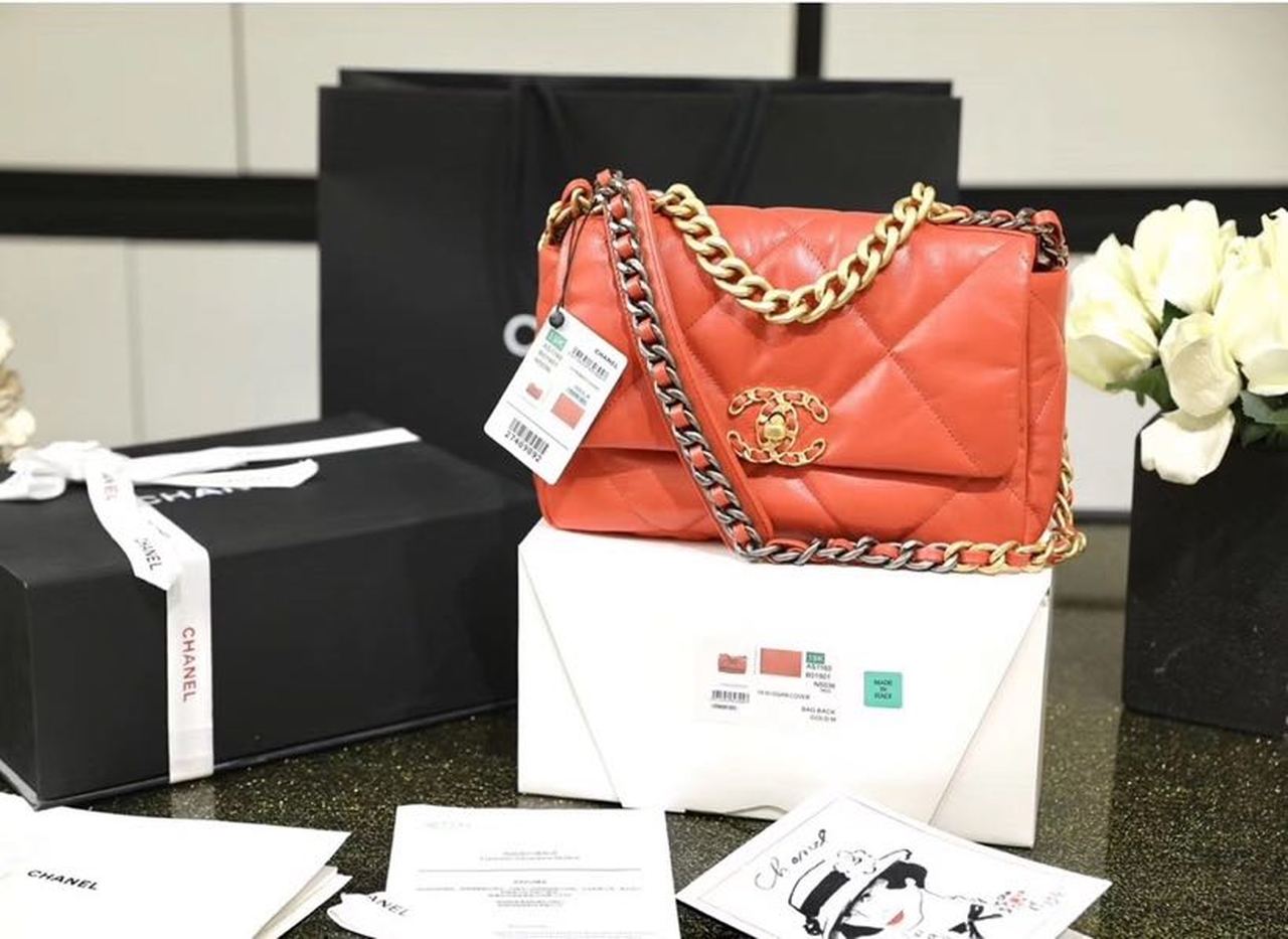 CHL -  19 Handbag 26LO Red For Women AS1160