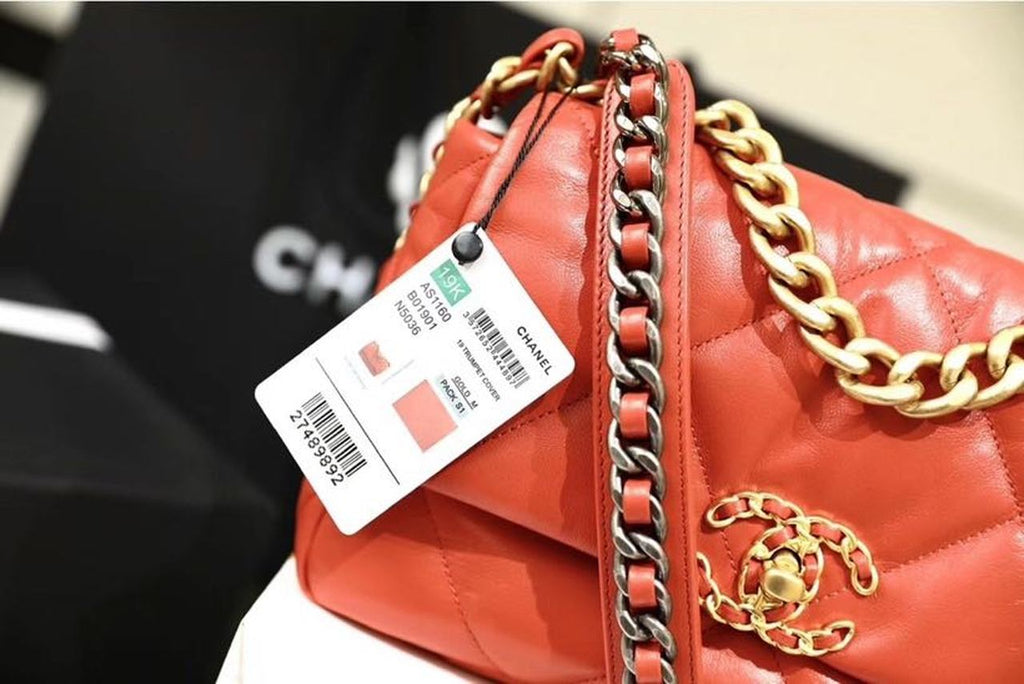 CHL -  19 Handbag 26LO Red For Women AS1160