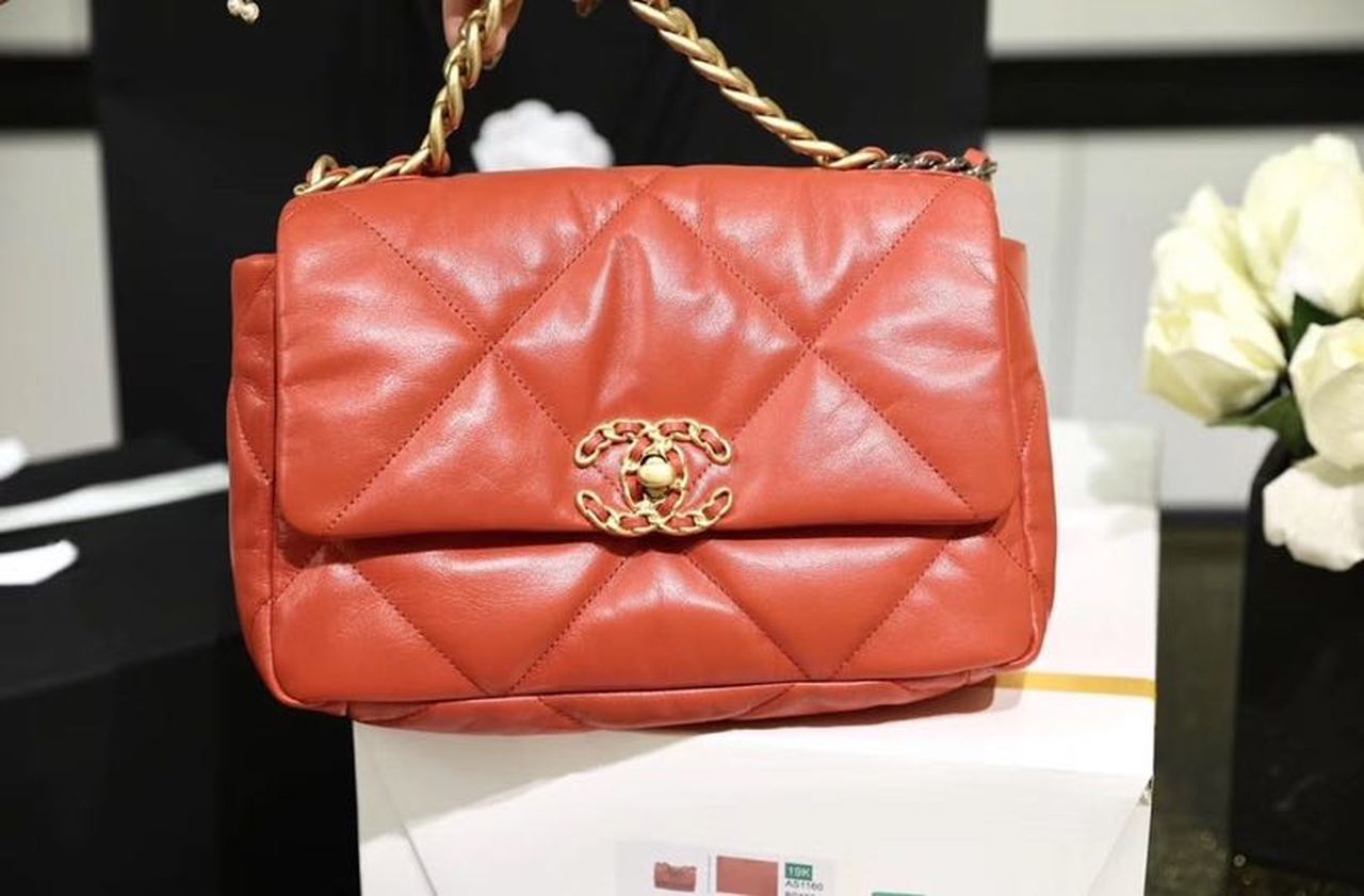 CHL -  19 Handbag 26LO Red For Women AS1160