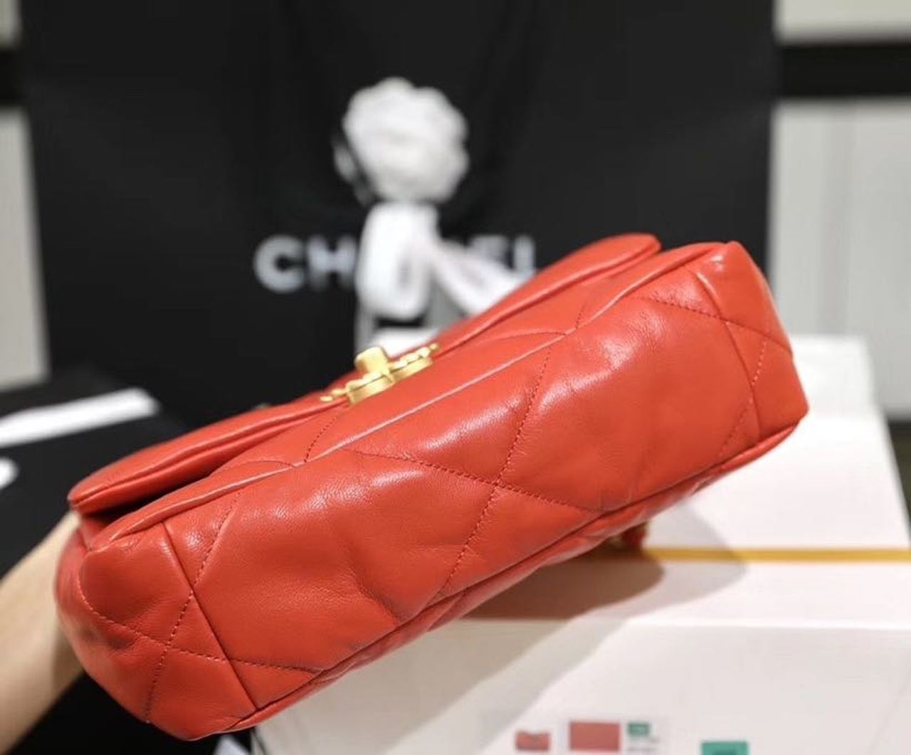 CHL -  19 Handbag 26LO Red For Women AS1160