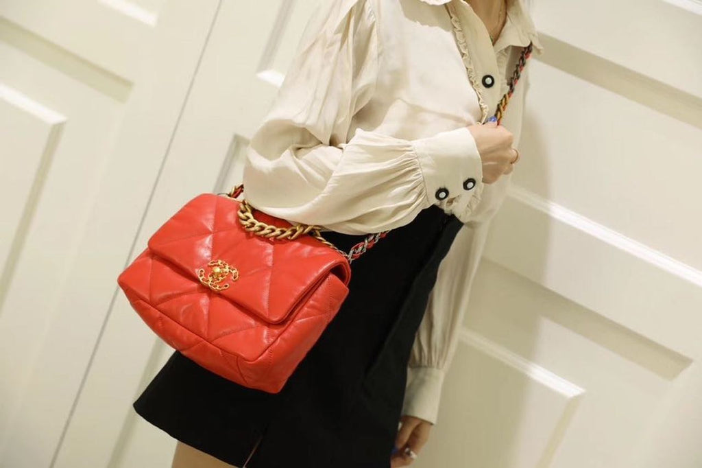 CHL -  19 Handbag 26LO Red For Women AS1160