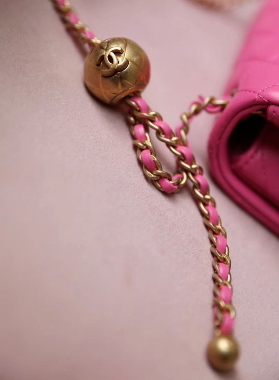 CHL -  Classic Flap With Charm Chain With CHL -  Ball On Strap Bag 20LO Gold Toned Hardware Lambskin Leather Spring/SuMM - er Collection, Pink