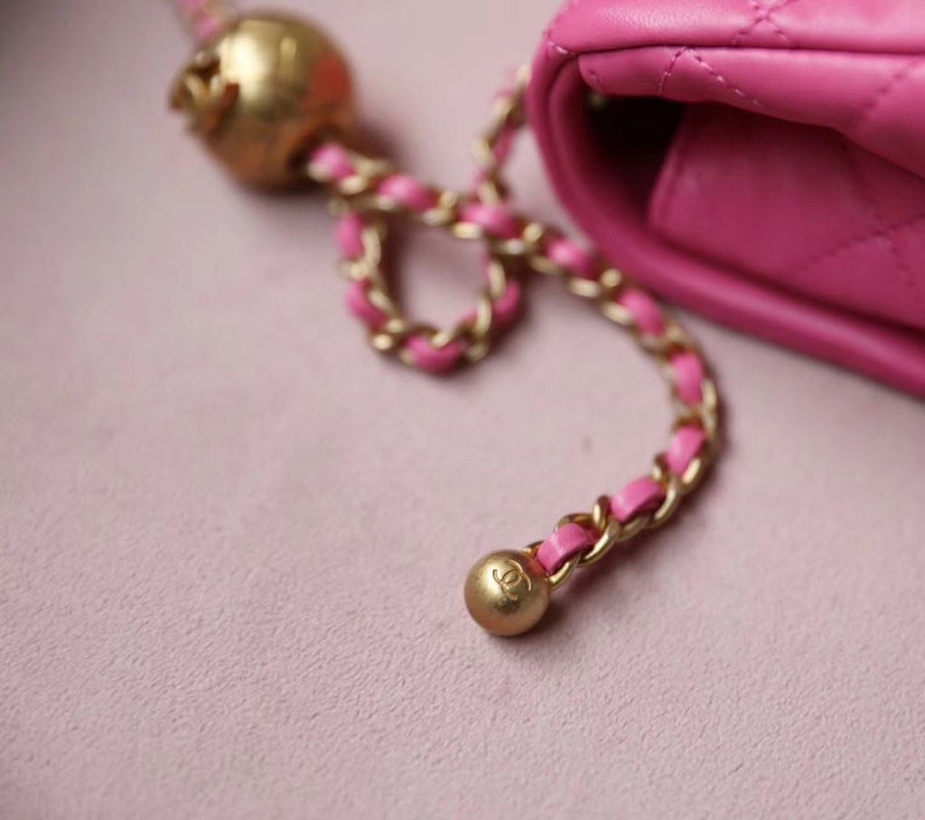 CHL -  Classic Flap With Charm Chain With CHL -  Ball On Strap Bag 20LO Gold Toned Hardware Lambskin Leather Spring/SuMM - er Collection, Pink