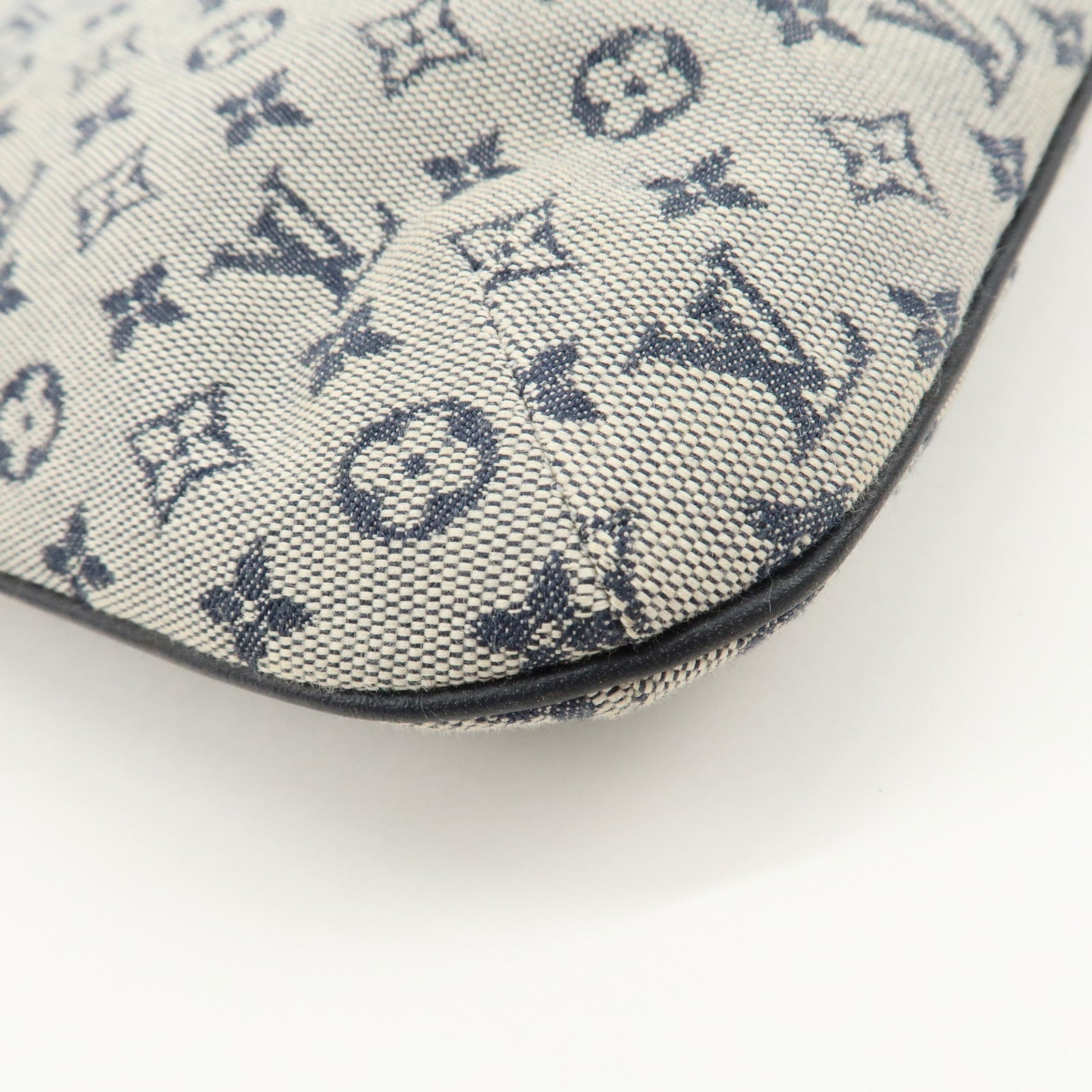 LO-LV bags 3978