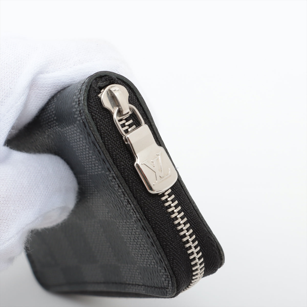 LO-LV bags 1660