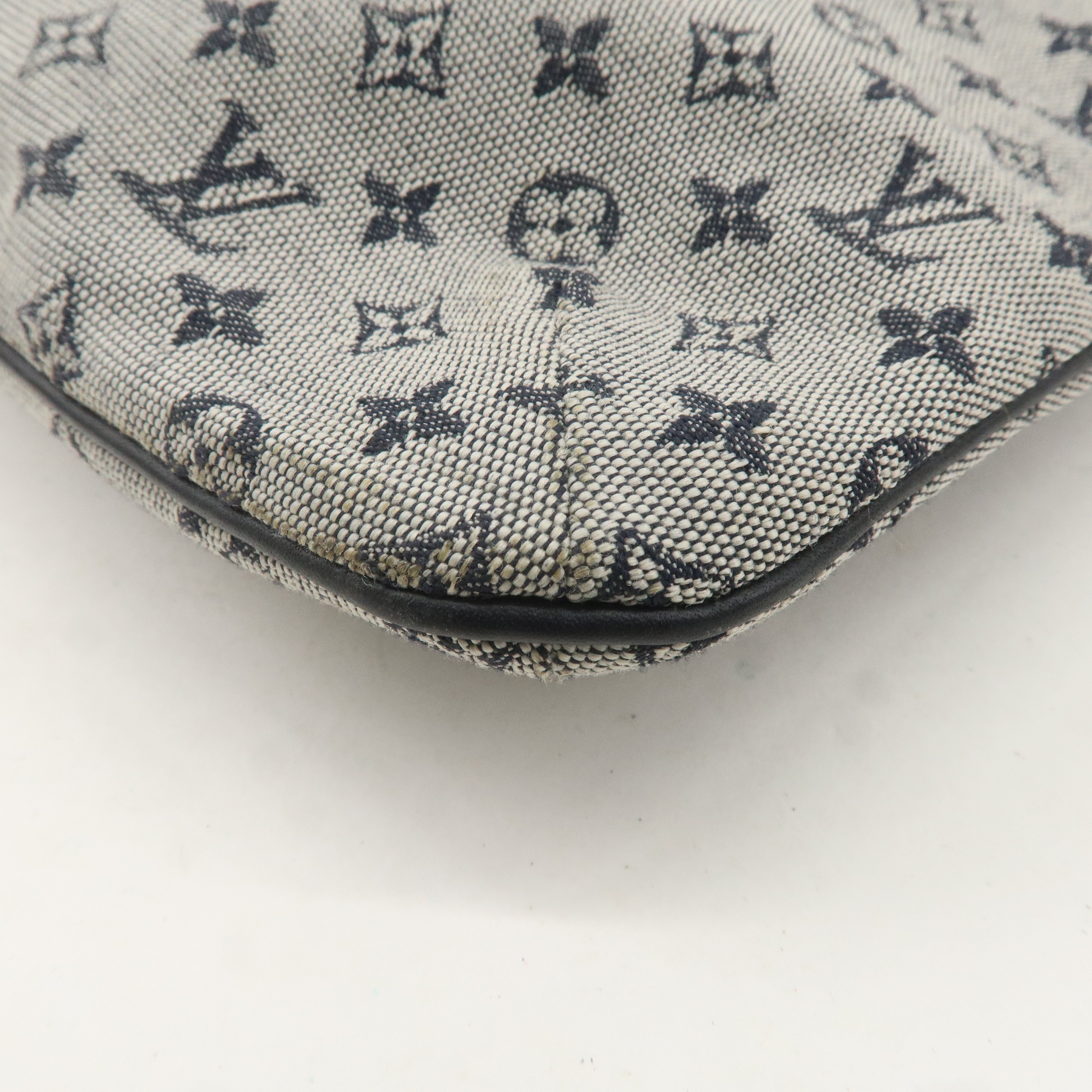 LO-LV bags 4128