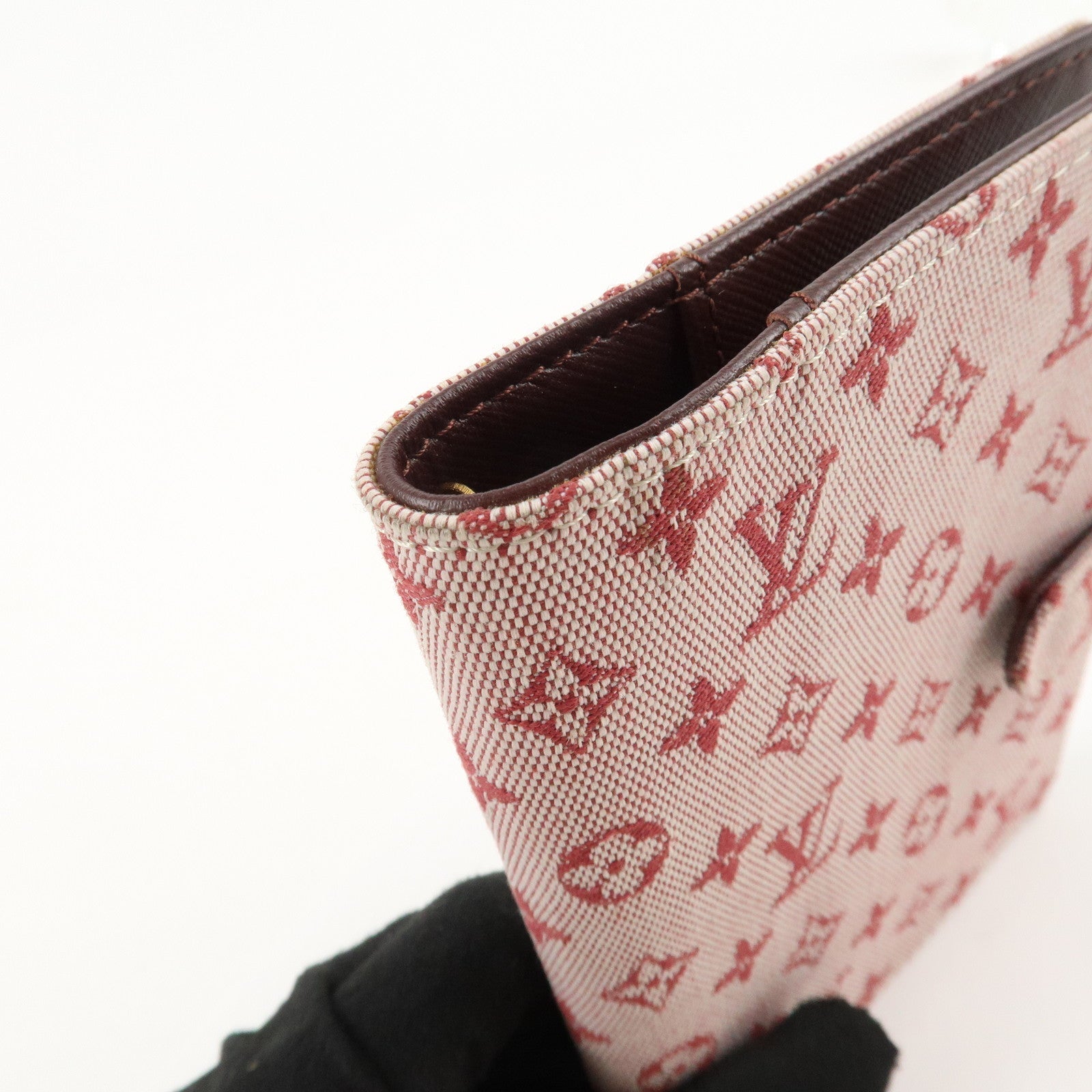 LO-LV bags 3875