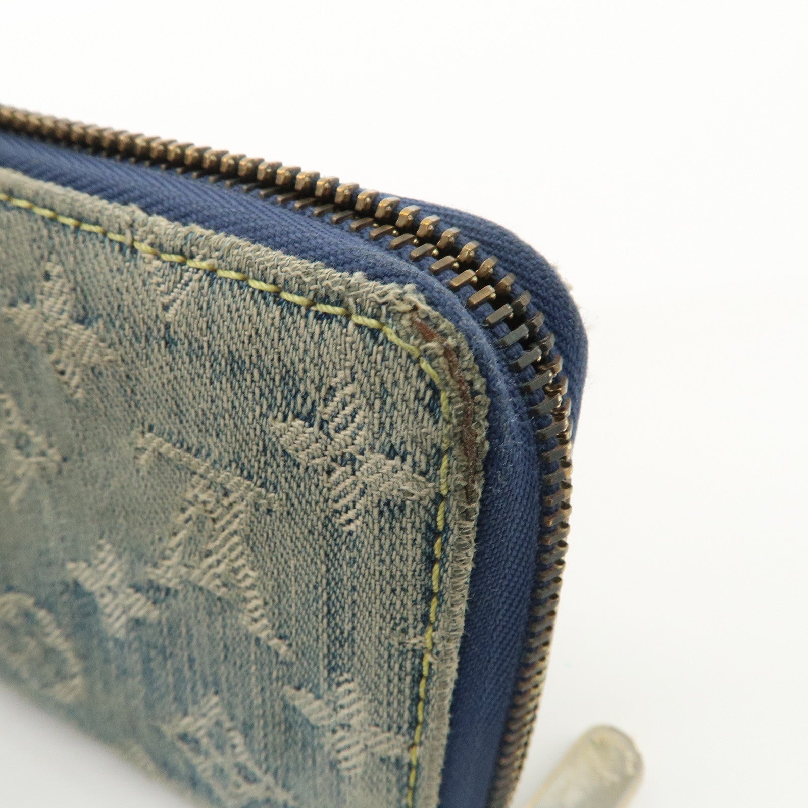LO-LV bags 3895