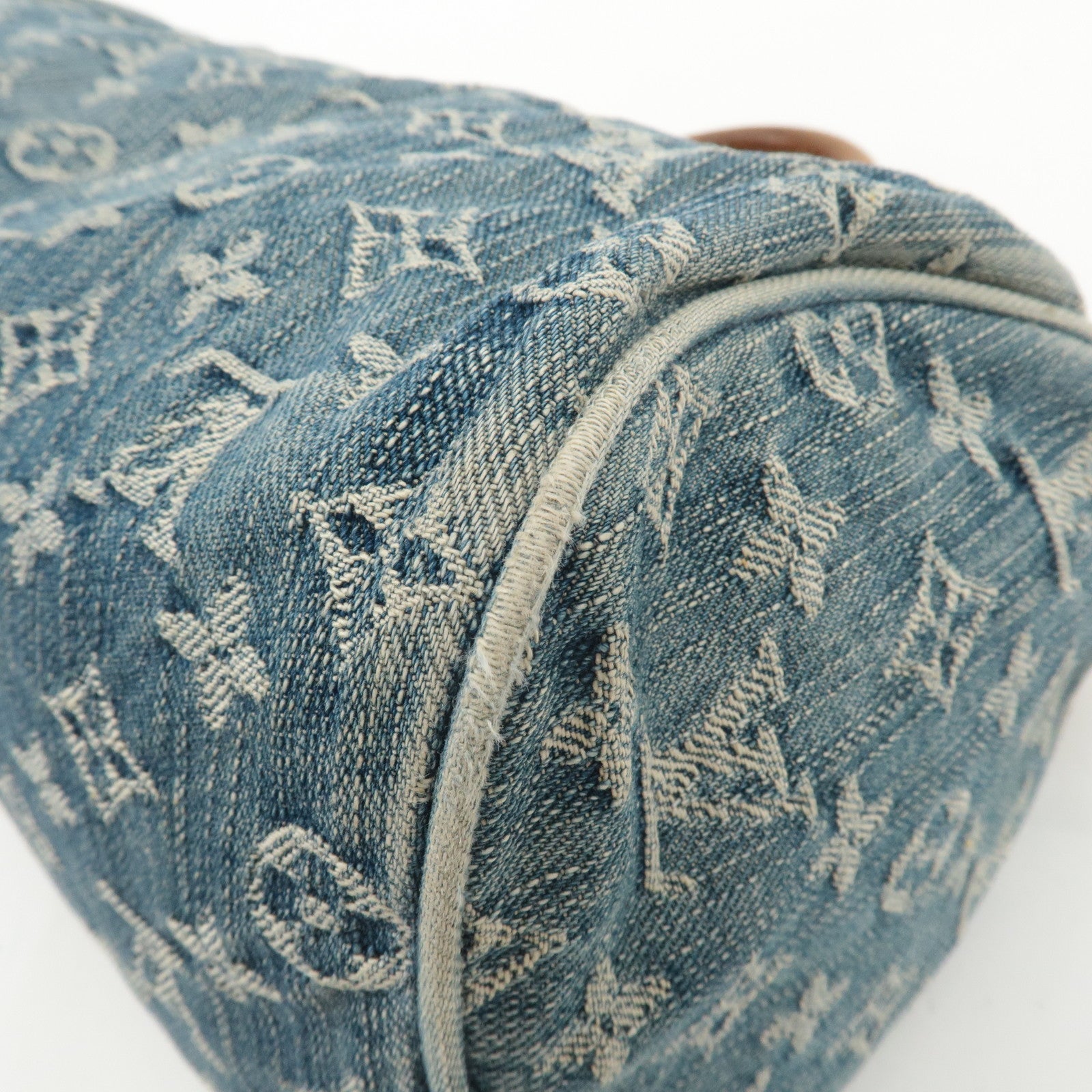LO-LV bags 3948