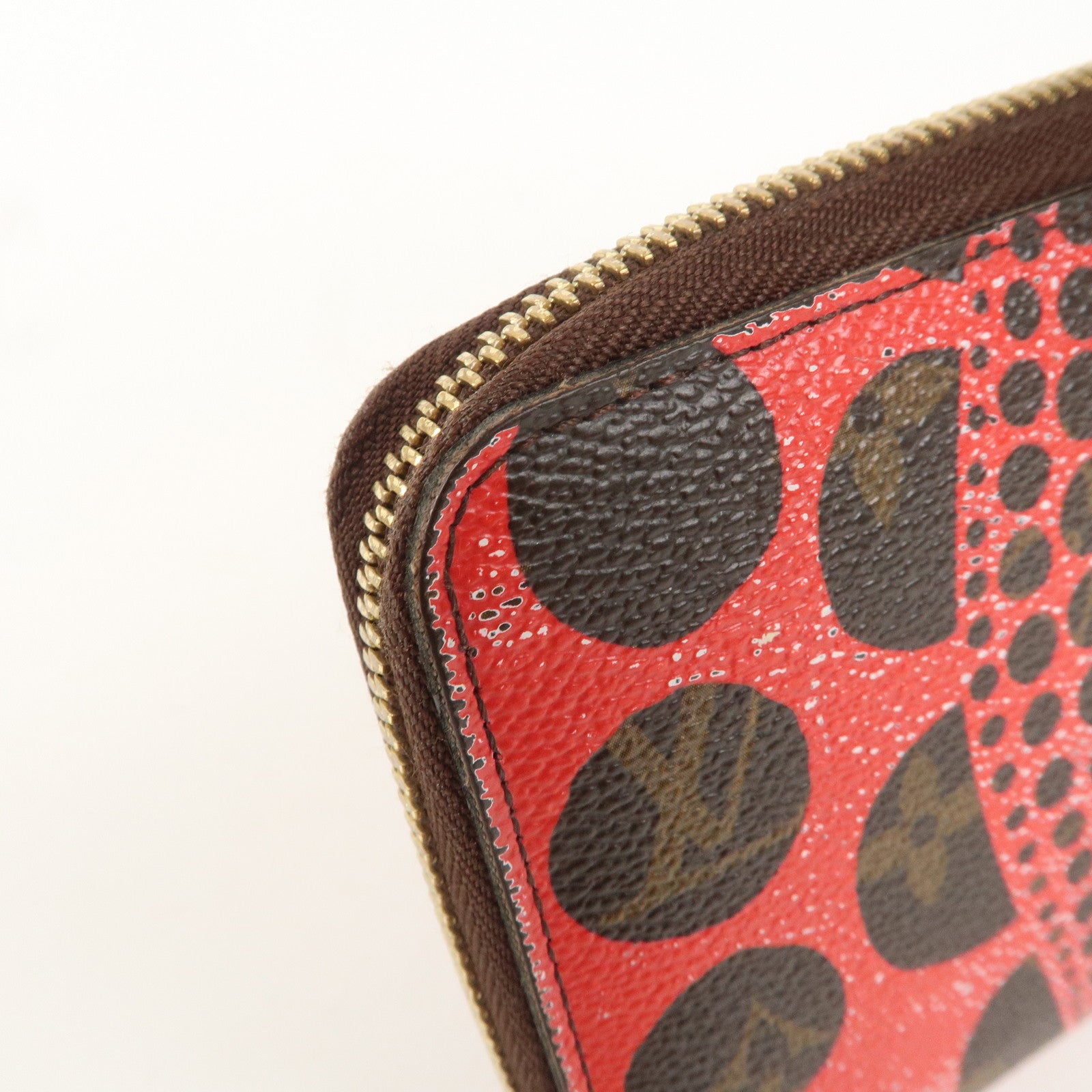 LO-LV bags 4039