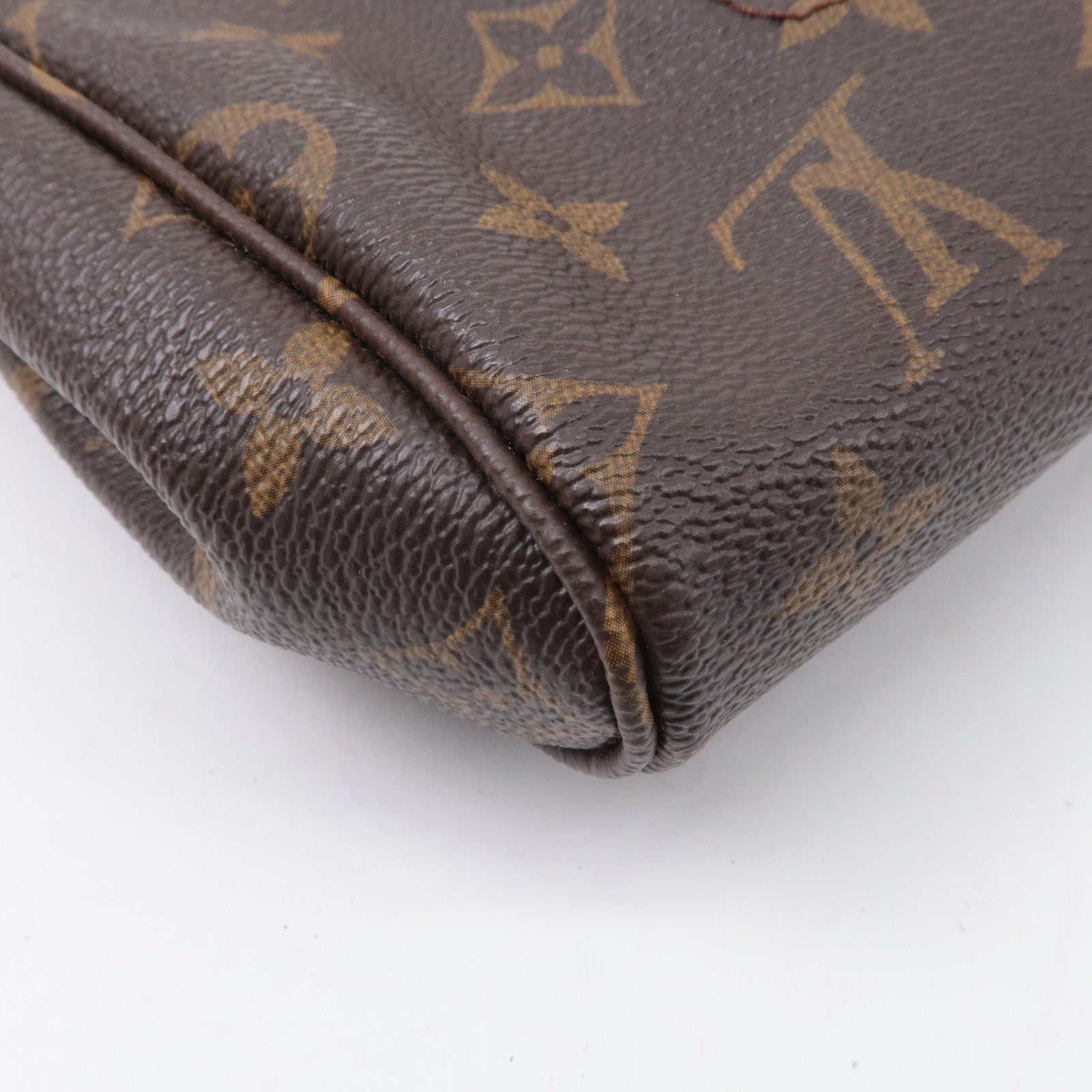 LO-LV bags 3512