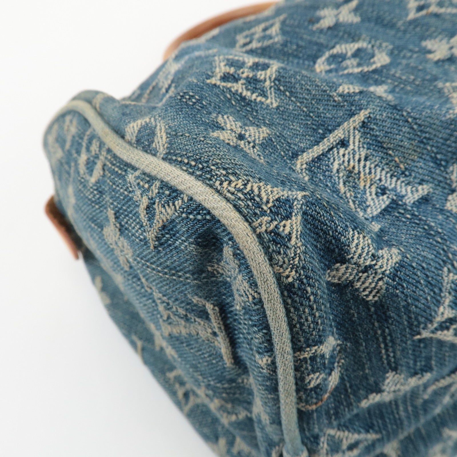 LO-LV bags 3767