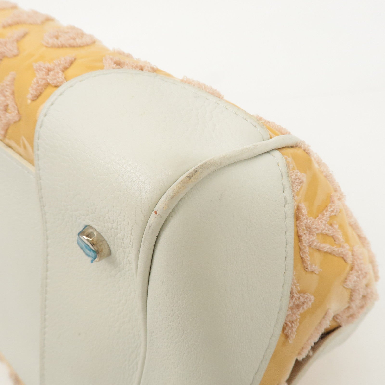 LO-LV bags 4118