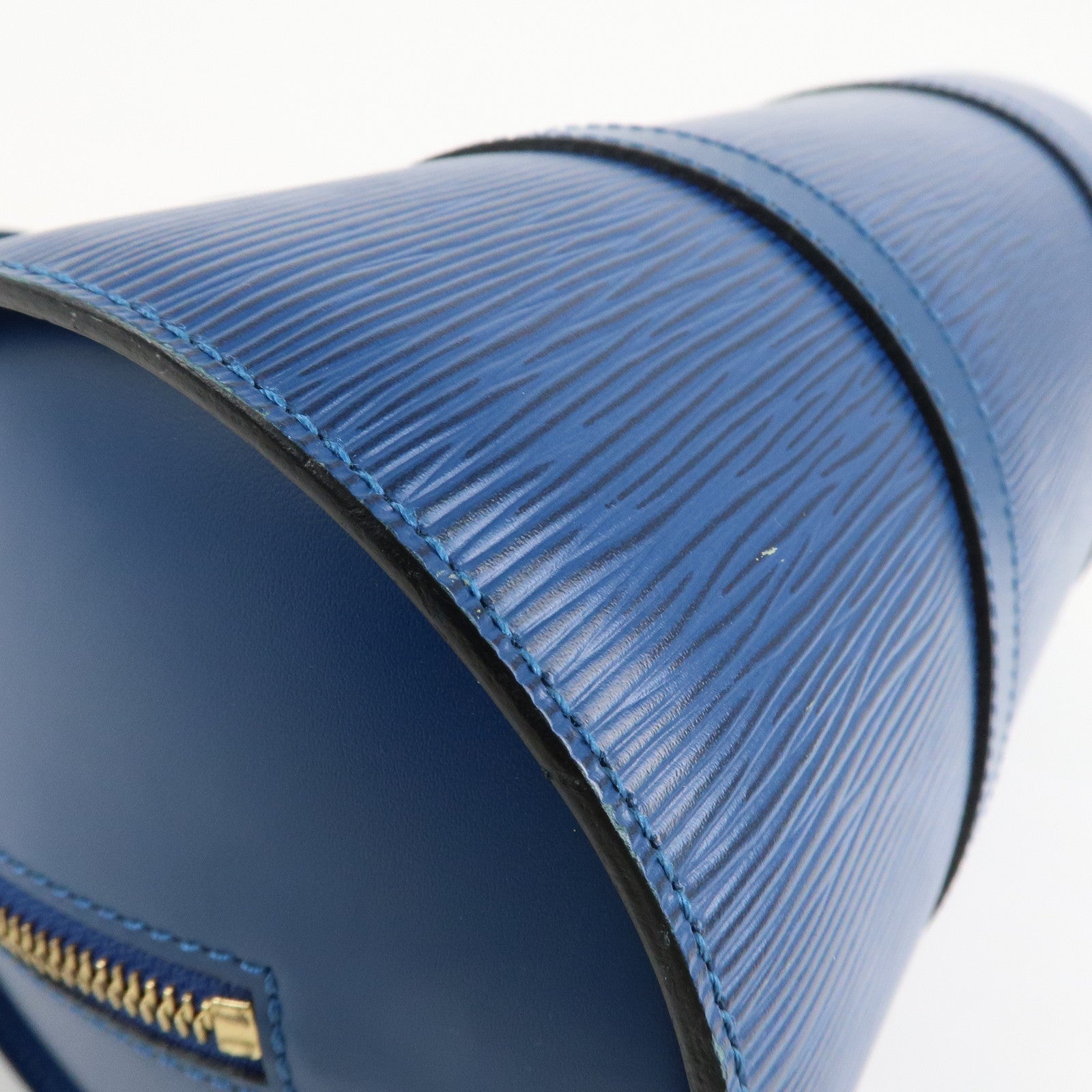 LO-LV bags 3821