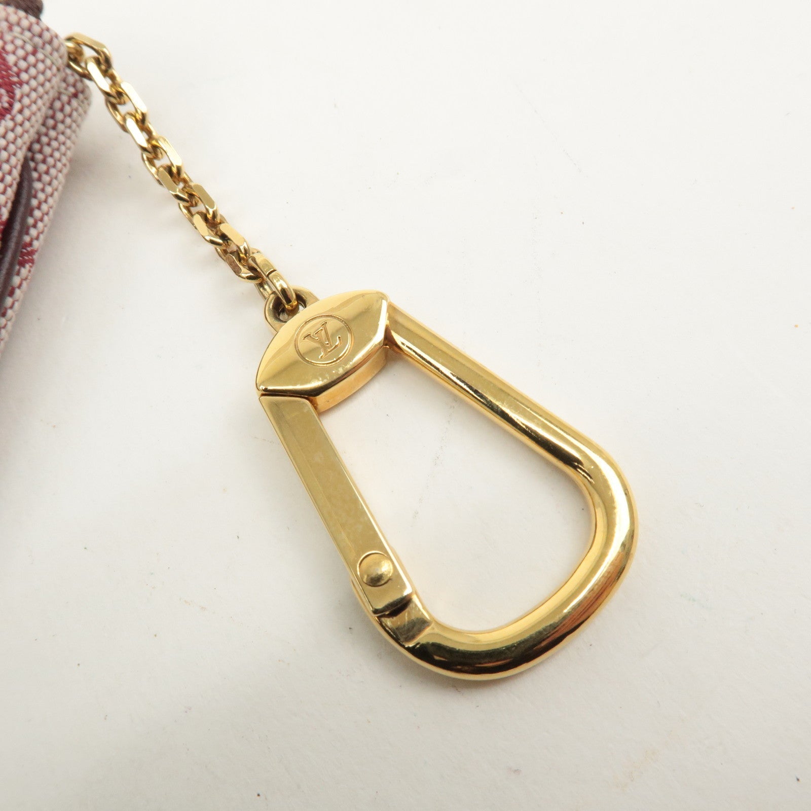 LO-LV bags 4055