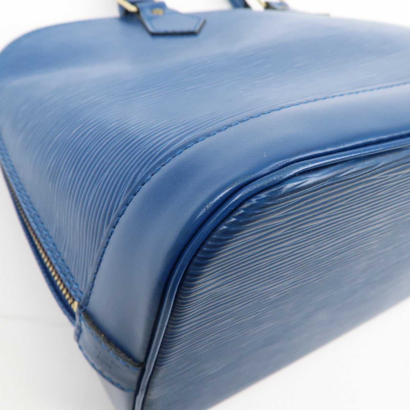LO-LV bags 3868
