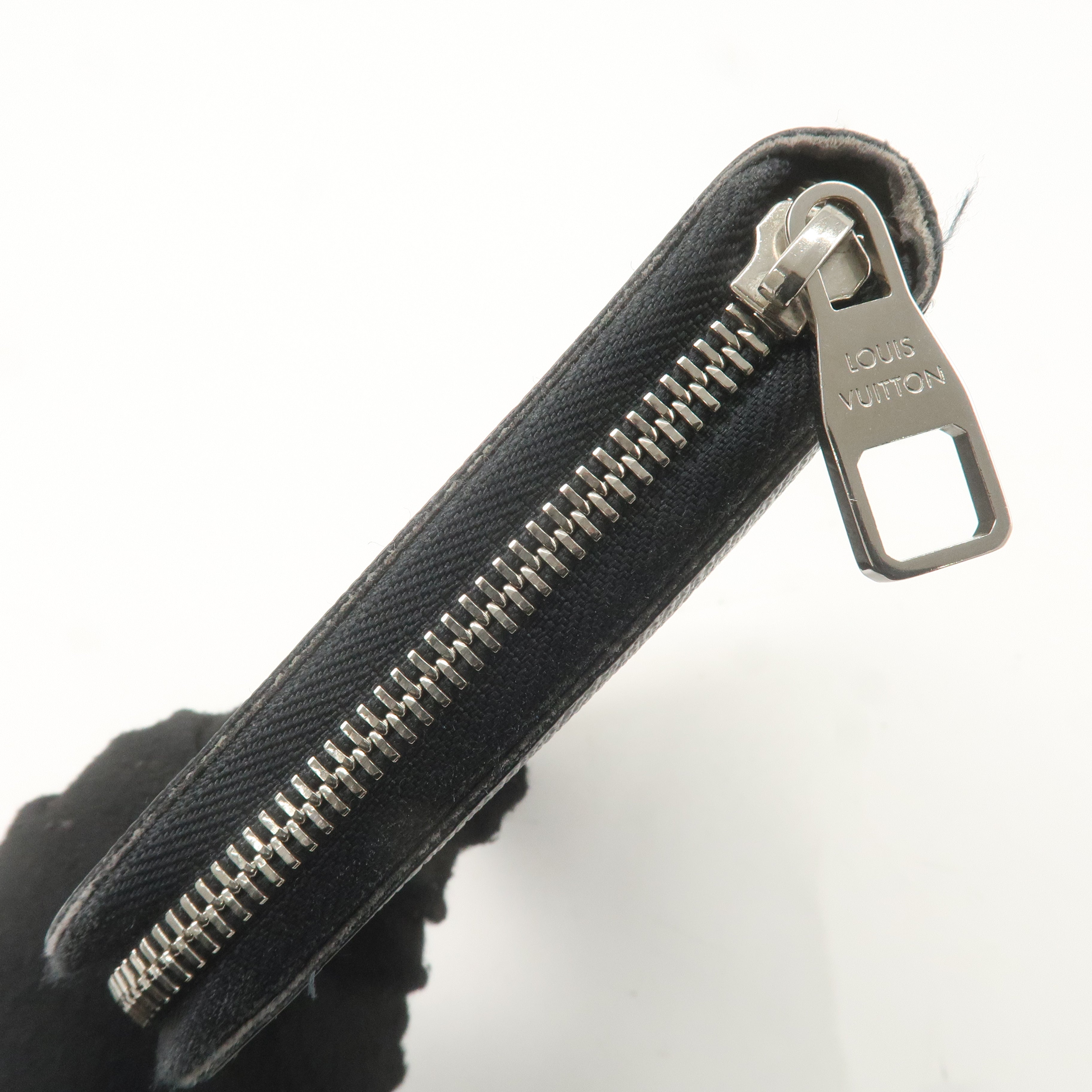 LO-LV bags 1668