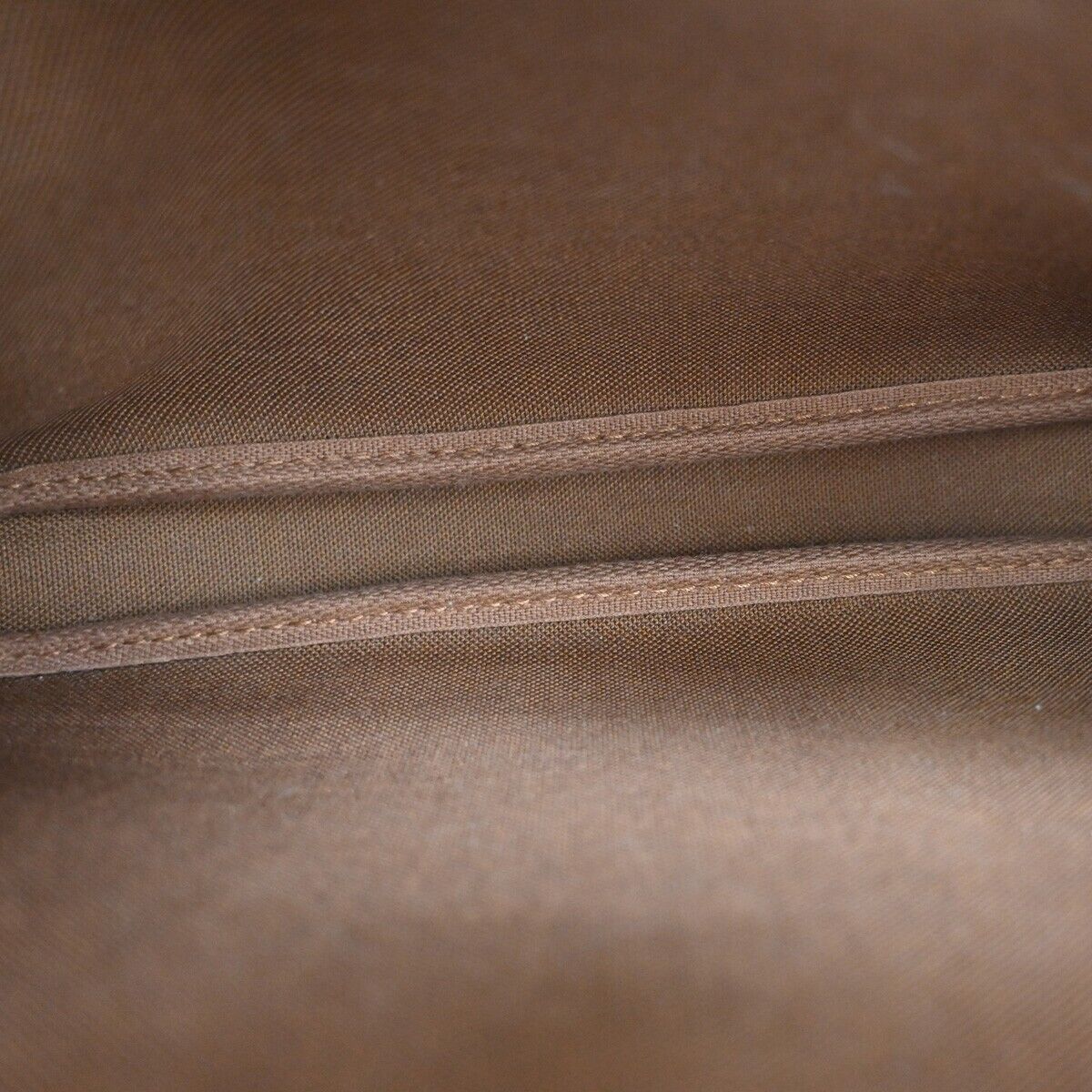 LO-LV bags 609