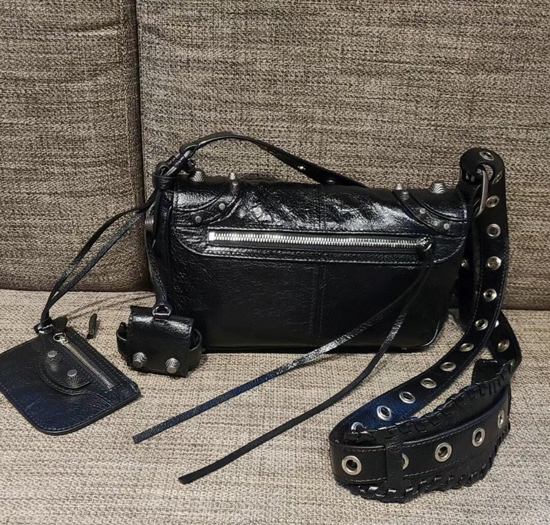 LO - BGA Bags - 2548