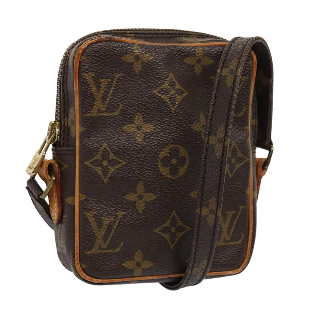 LO-LV bags 2055