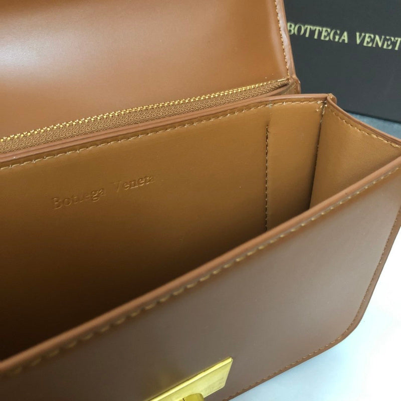B-VENETA STYLISH HANBAGS FOR WOMEN - - 372