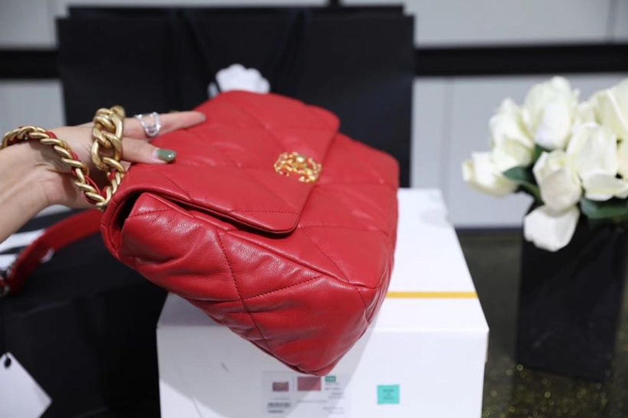 CHL -  19 Handbag 26LO Red For Women AS1160