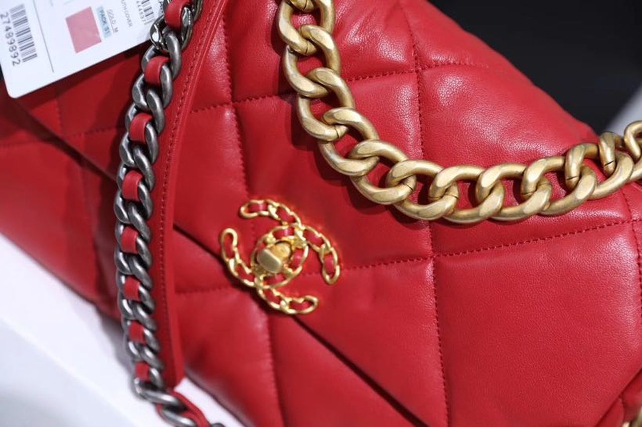 CHL -  19 Handbag 26LO Red For Women AS1160