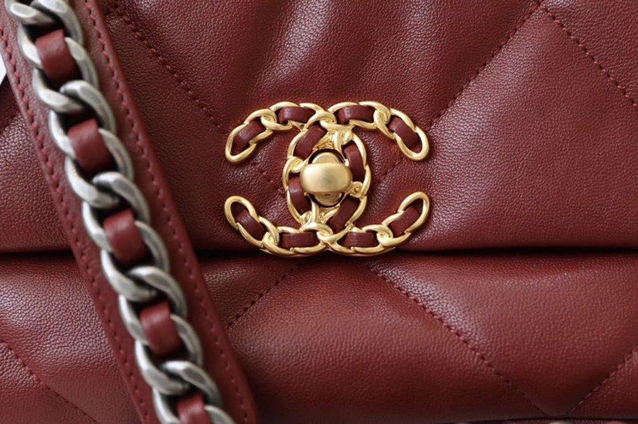 CHL -  19 Handbag 26LO Bordeaux For Women AS1160