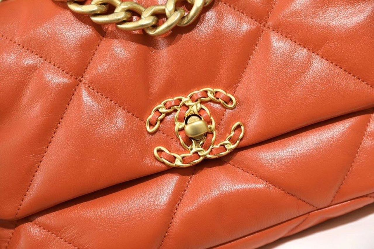 CHL -  19 Handbag 26LO Orange For Women AS1160