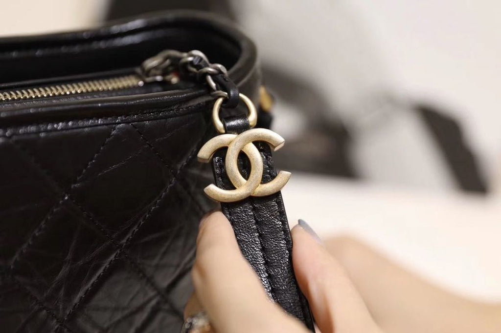 CHL -  Gabrielle Hobo Bag 20LO Aged Calfskin Leather Spring/SuMM - er Act 1 Collection,  Black