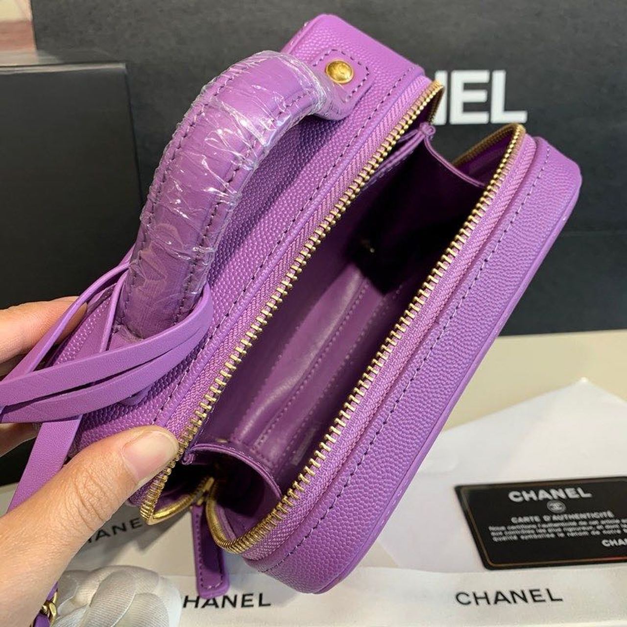 CHL -  Filigree Vanity Case Bag 18LO Gold Toned Hardware Caviar Leather Spring/SuMM - er Act 1 Collection, Purple