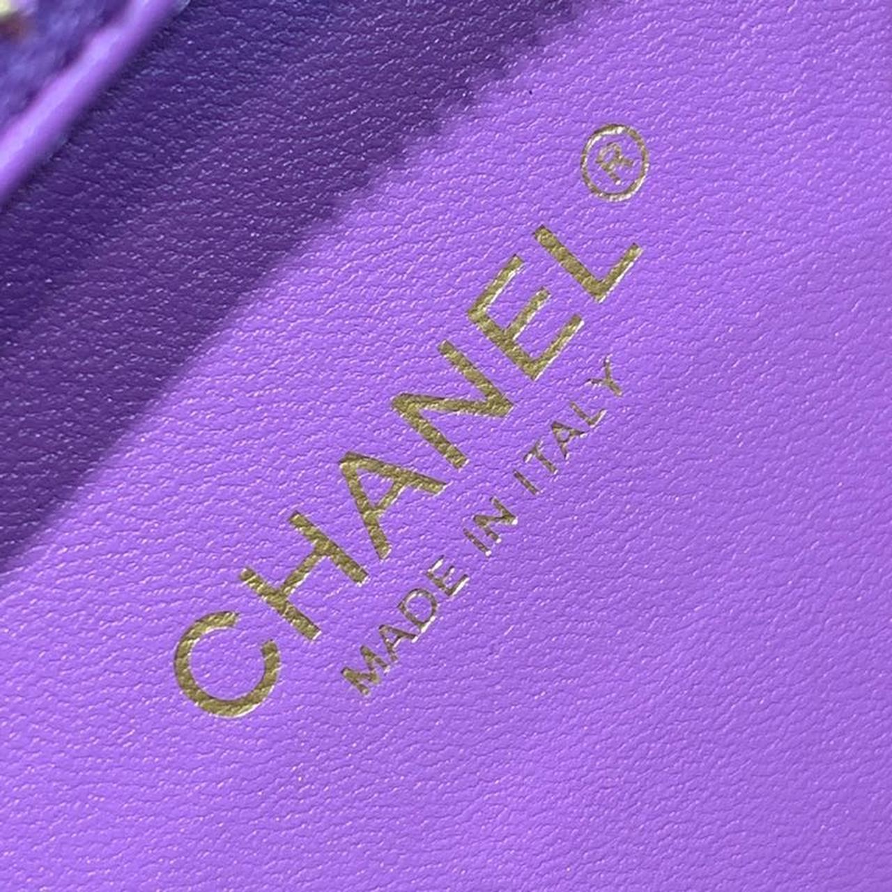 CHL -  Filigree Vanity Case Bag 18LO Gold Toned Hardware Caviar Leather Spring/SuMM - er Act 1 Collection, Purple