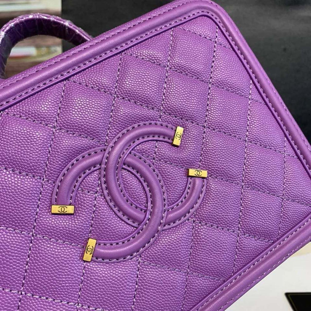 CHL -  Filigree Vanity Case Bag 20LO Gold Toned Hardware Caviar Leather Spring/SuMM - er Act 1 Collection, Purple