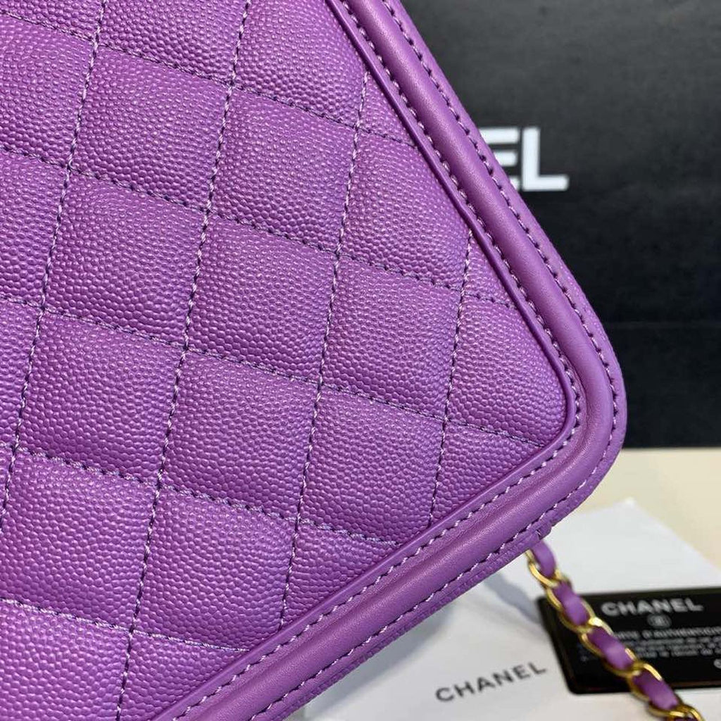 CHL -  Filigree Vanity Case Bag 20LO Gold Toned Hardware Caviar Leather Spring/SuMM - er Act 1 Collection, Purple