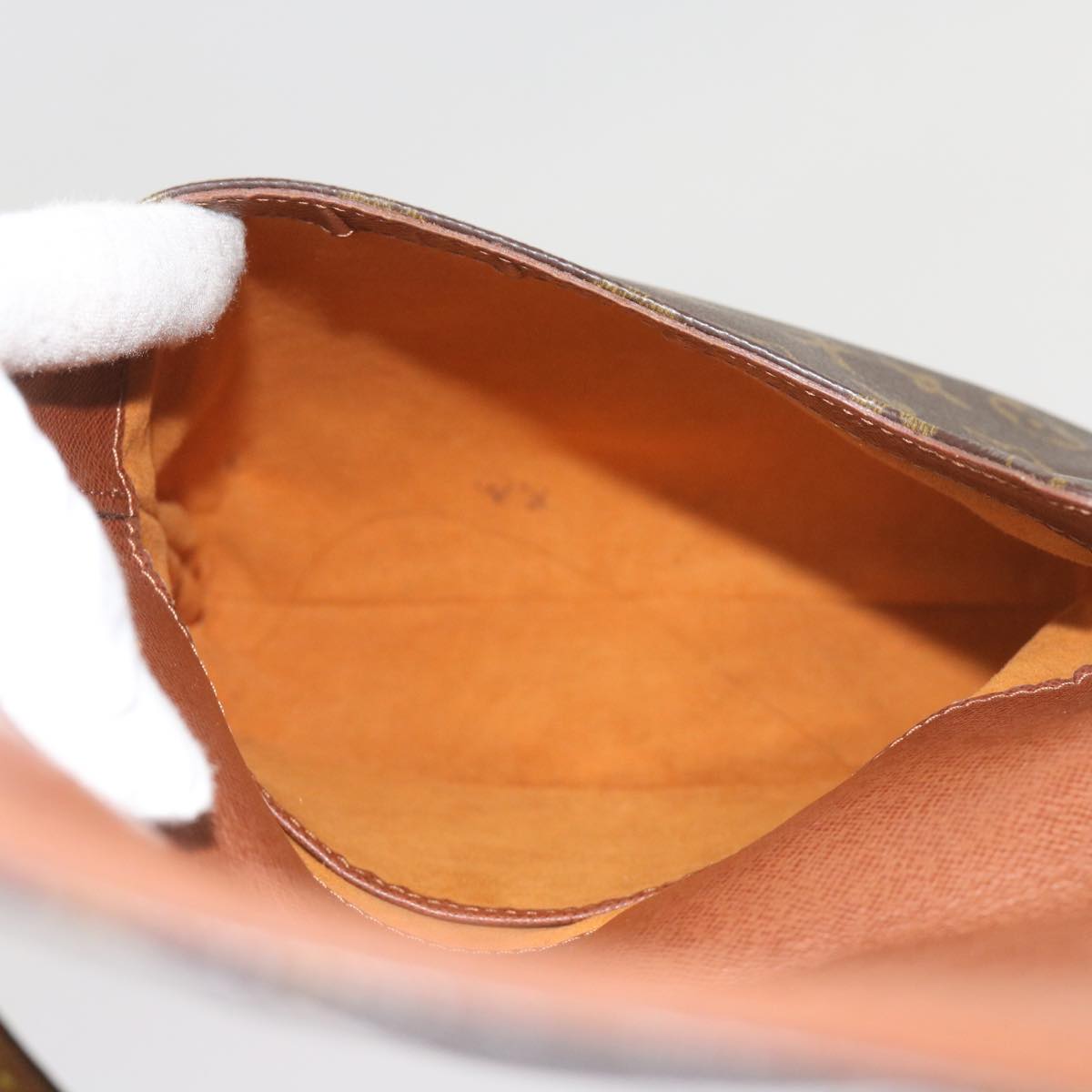 LO-LV bags 6627