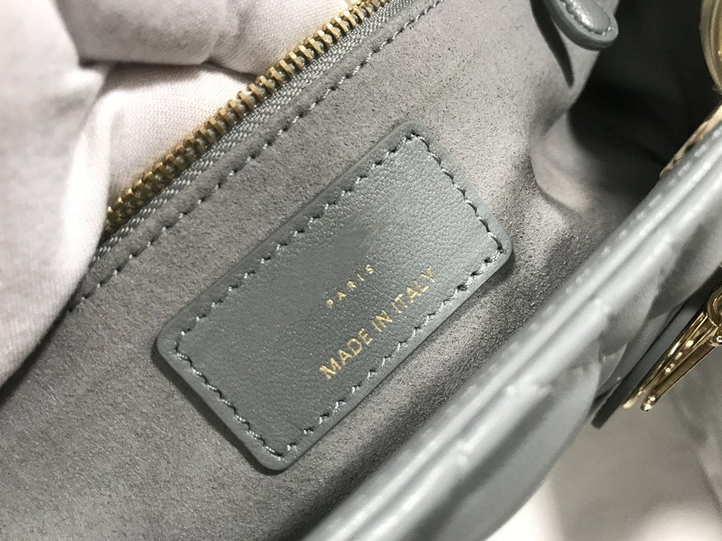 LARGE LADY BAG 32CM GRAY CANNAGE LAMBSKIN