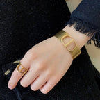 30 MONTAIGNE ANTIQUE GOLD RING