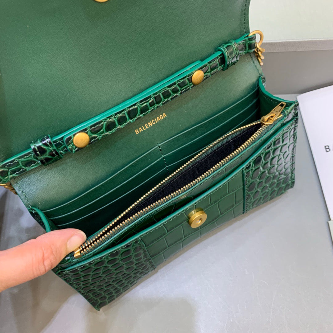 BLN-Ciaga Hourglass Wallet On Chain in Dark Green, For Women,  Bags 7.6in/19LO 6560501LRGM3011